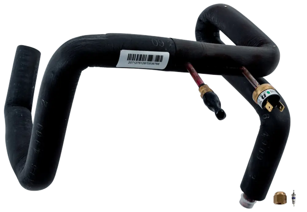 Verrohrung für Druckleitung, geformt mit Anschlüssen, hergestellt von Wolf. Das Produkt zeigt eine flexible Struktur zur Verbindung von Komponenten.